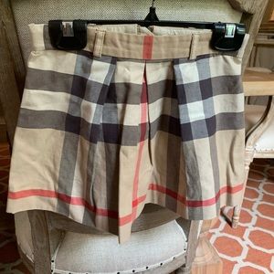Burberry girls classic skirt